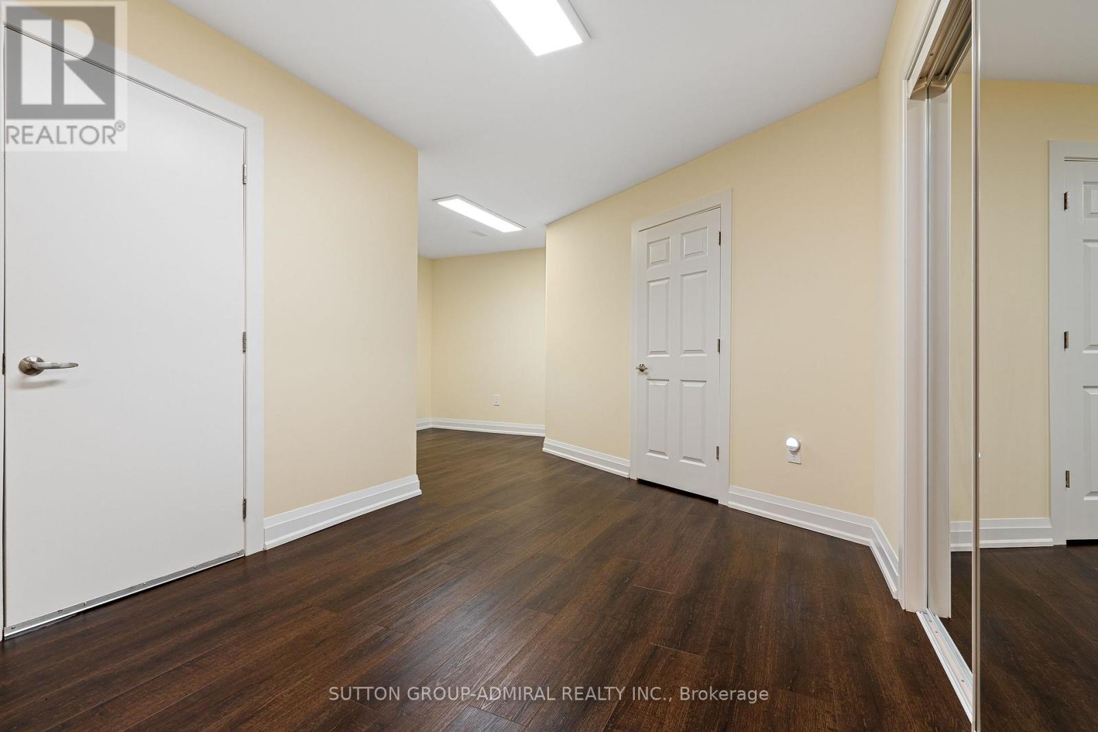 1 Redmond Crescent, Springwater (Centre Vespra), Ontario  L9X 1Z8 - Photo 49 - S12444687