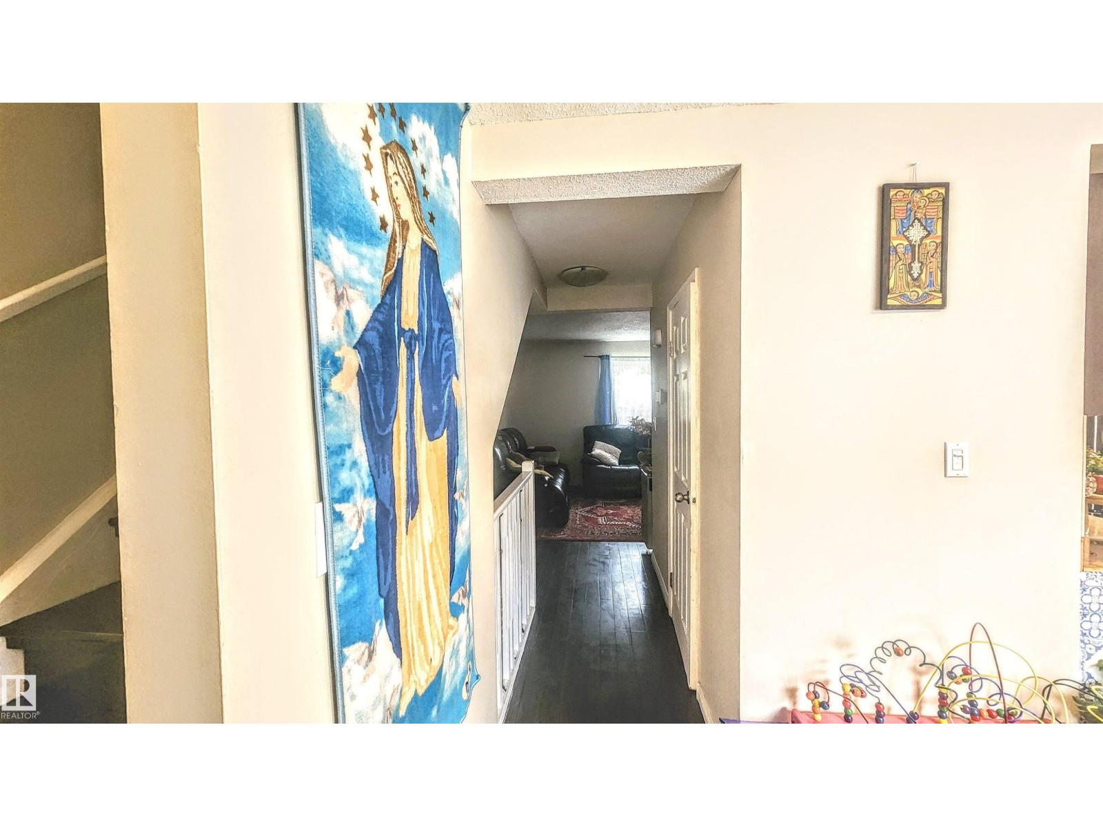 704 Abbottsfield Rd Nw, Edmonton, Alberta  T5W 4R4 - Photo 7 - E4460809