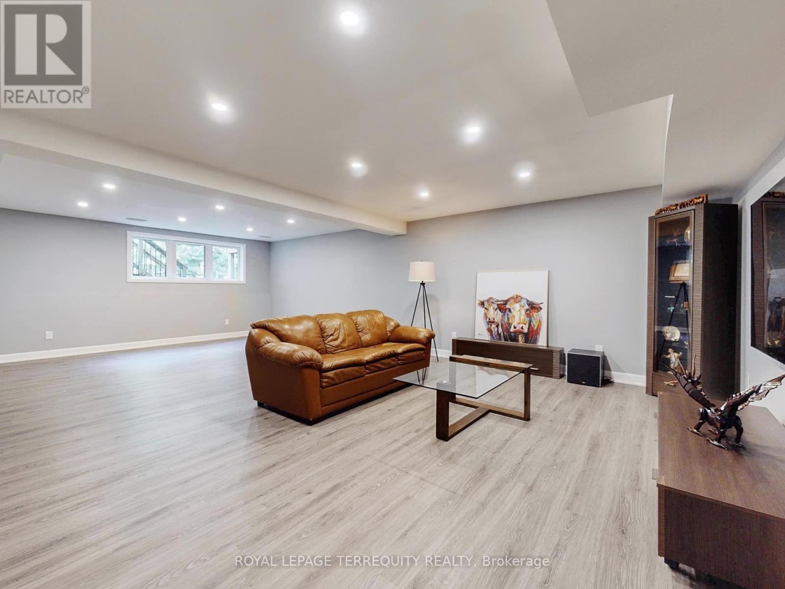 6 - 9245 Shoveller Drive, Niagara Falls (Forestview), Ontario  L2H 0M4 - Photo 27 - X12444686