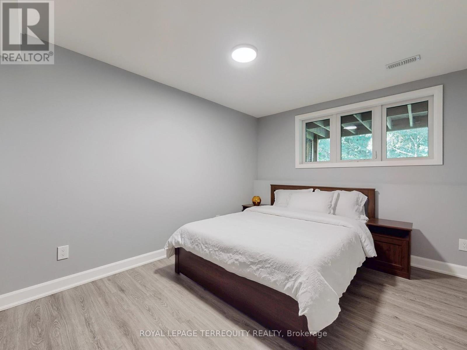 6 - 9245 Shoveller Drive, Niagara Falls (Forestview), Ontario  L2H 0M4 - Photo 29 - X12444686