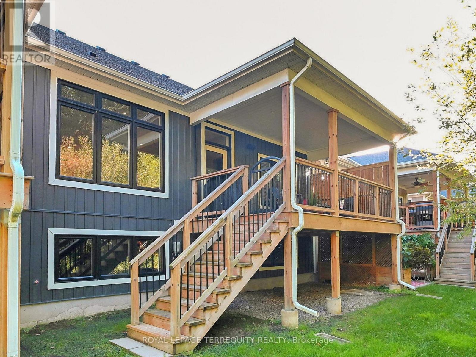 6 - 9245 Shoveller Drive, Niagara Falls (Forestview), Ontario  L2H 0M4 - Photo 37 - X12444686