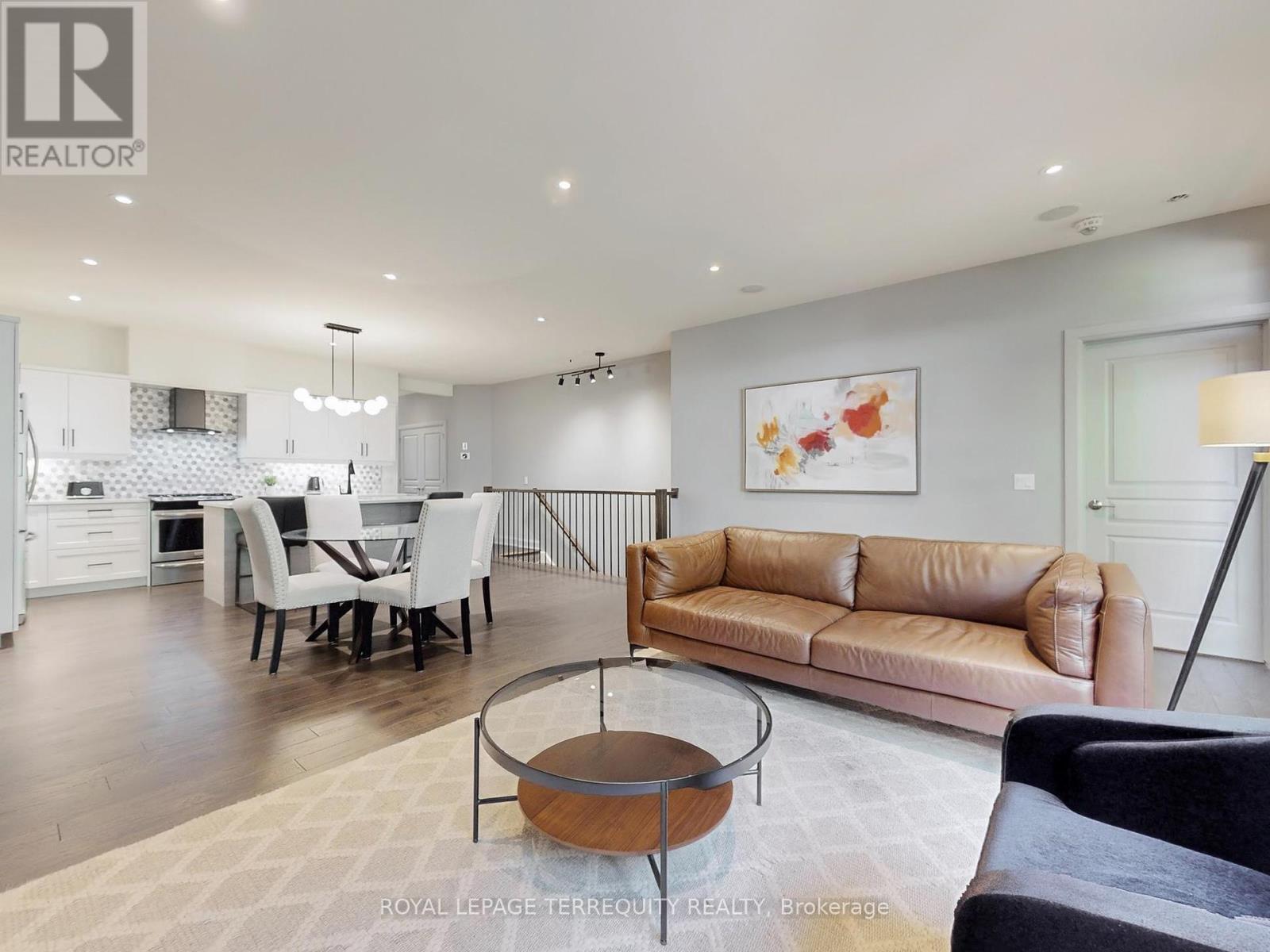 6 - 9245 Shoveller Drive, Niagara Falls (Forestview), Ontario  L2H 0M4 - Photo 6 - X12444686