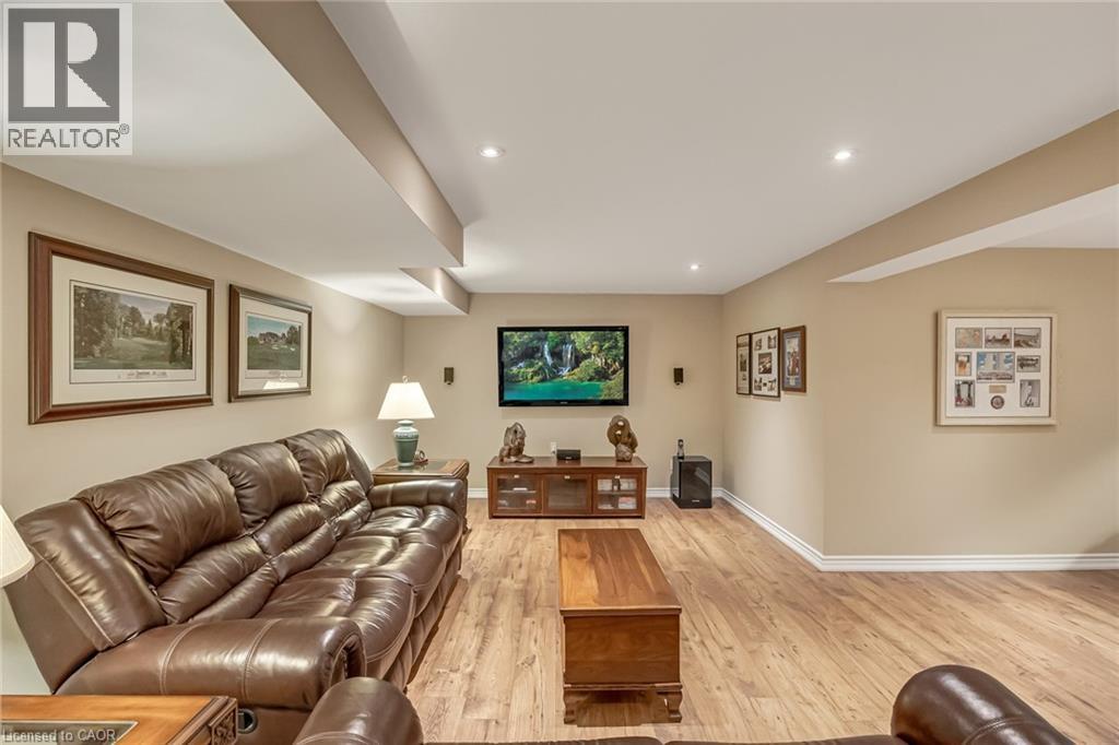 8 Lochside Drive, Stoney Creek, Ontario  L8E 5T6 - Photo 43 - 40738741