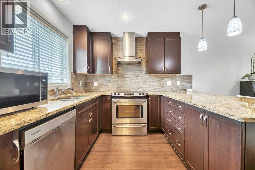4040 New Brighton Grove Se, Calgary, Alberta  T2Z 1G4 - Photo 4 - A2258026