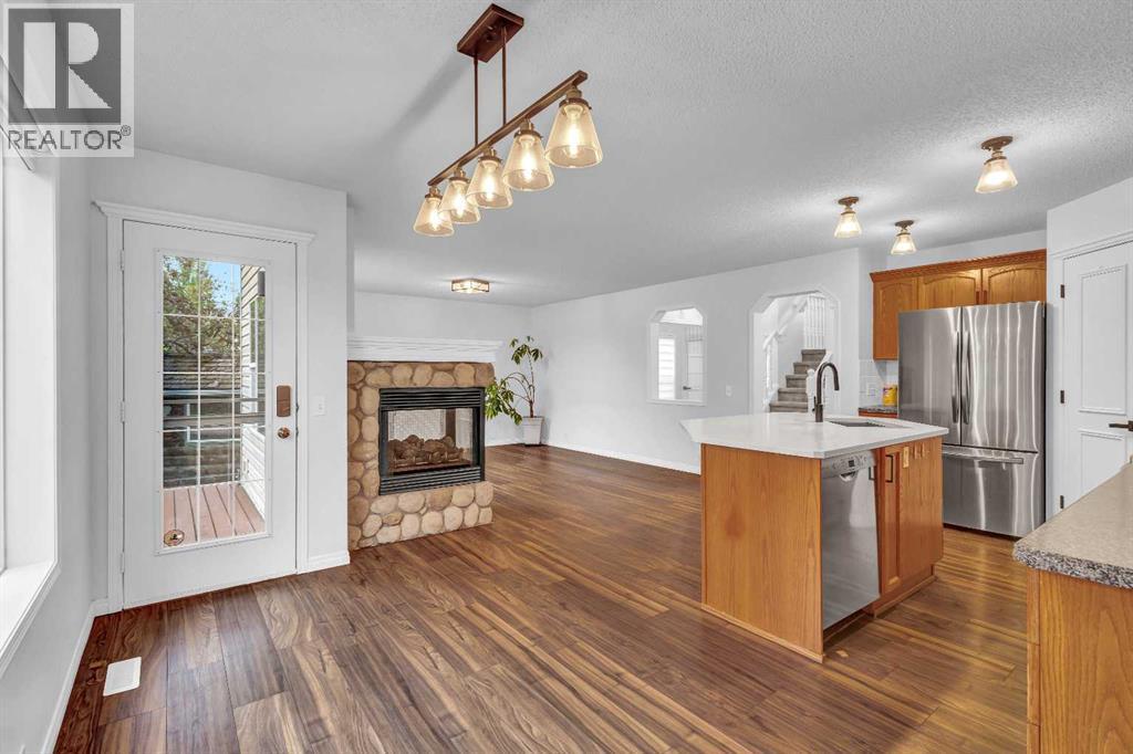 331 Springbank Place Sw, Calgary, Alberta  T3H 3S4 - Photo 10 - A2258488