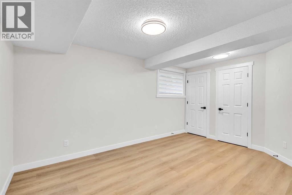 331 Springbank Place Sw, Calgary, Alberta  T3H 3S4 - Photo 35 - A2258488