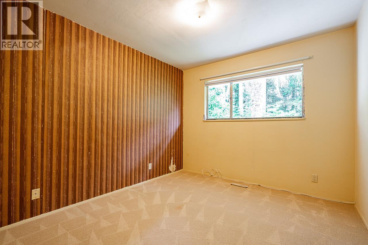 2332 Hoskins Road, North Vancouver, British Columbia  V7J 3A3 - Photo 25 - R3054890