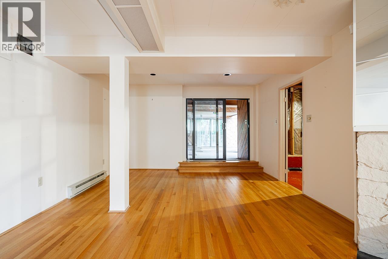 2332 Hoskins Road, North Vancouver, British Columbia  V7J 3A3 - Photo 29 - R3054890