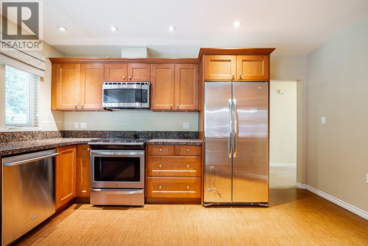 2332 Hoskins Road, North Vancouver, British Columbia  V7J 3A3 - Photo 9 - R3054890