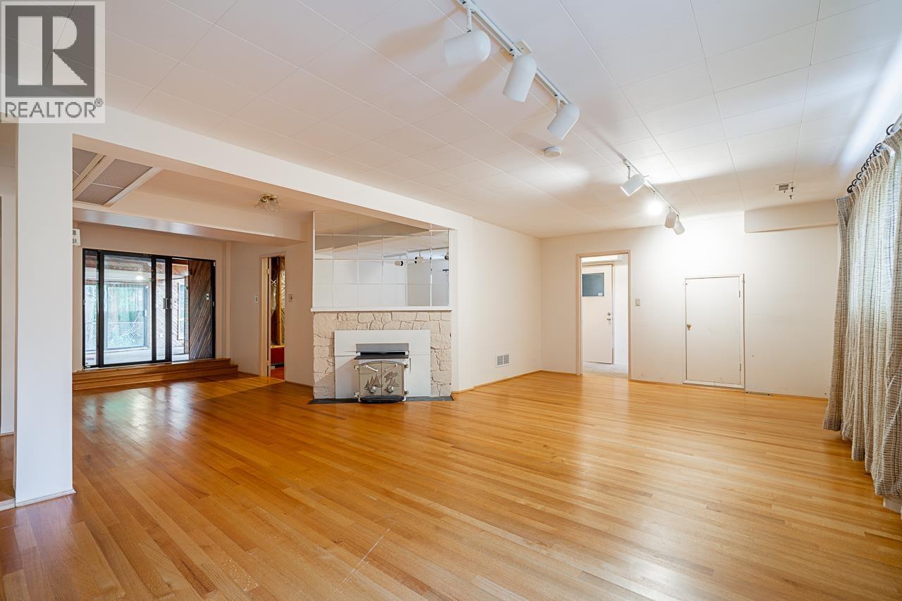2332 Hoskins Road, North Vancouver, British Columbia  V7J 3A3 - Photo 26 - R3054890