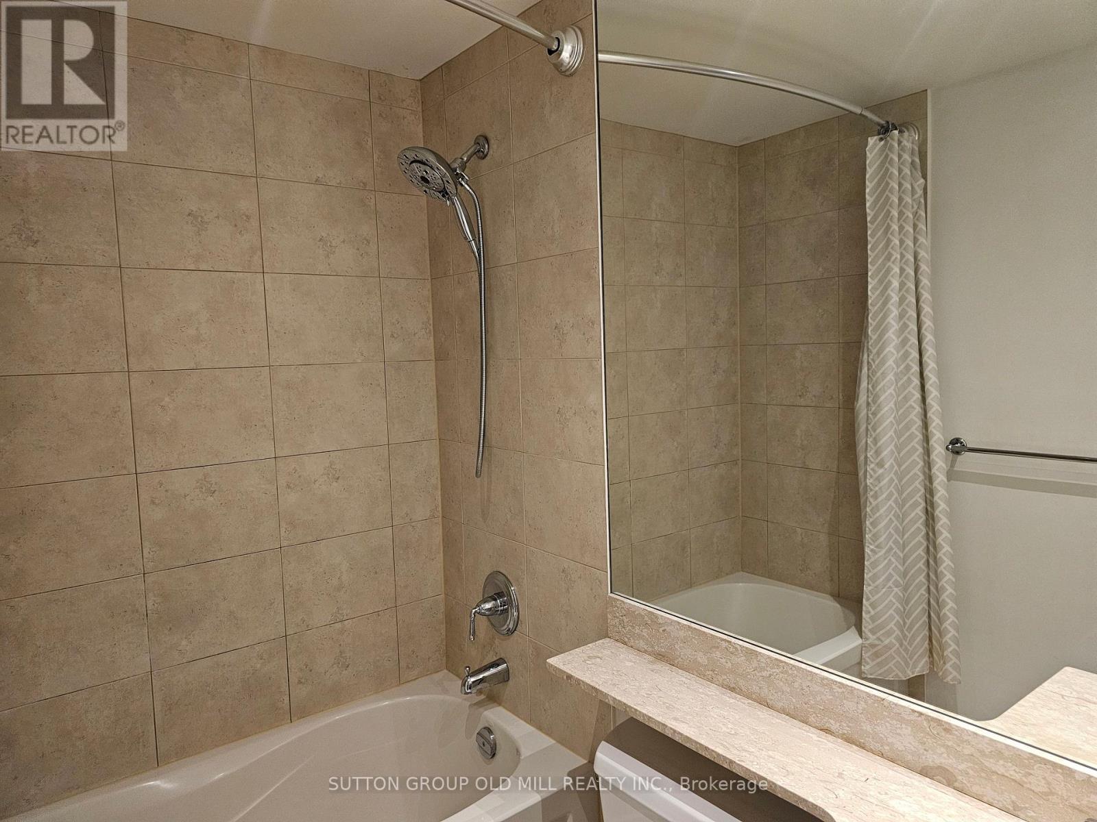 1310 - 628 Fleet Street, Toronto, Ontario  M5V 1A8 - Photo 6 - C12443488