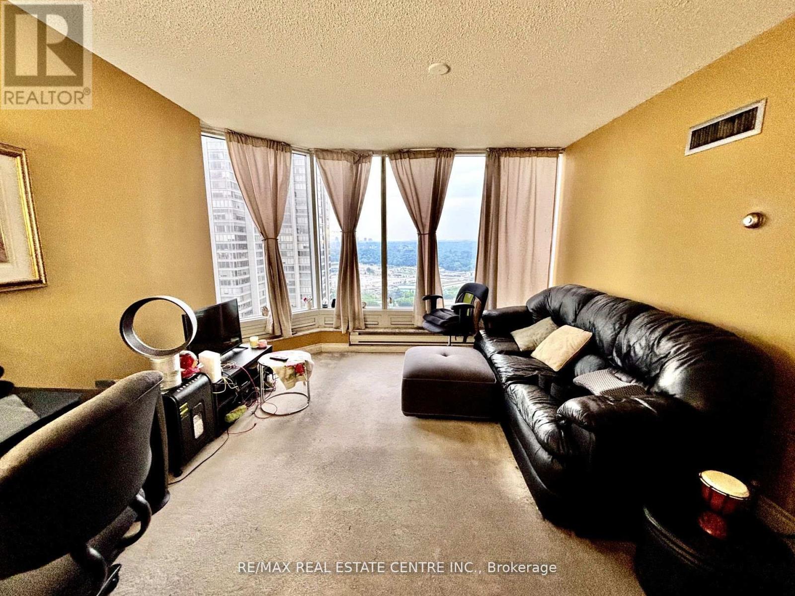 2407 - 1 Palace Pier Court, Toronto, Ontario  M8V 3W9 - Photo 8 - W12432600
