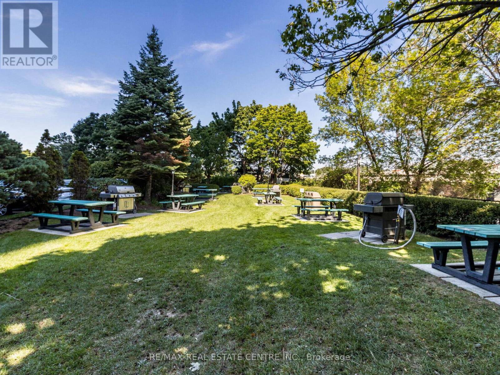 2407 - 1 Palace Pier Court, Toronto, Ontario  M8V 3W9 - Photo 30 - W12432600