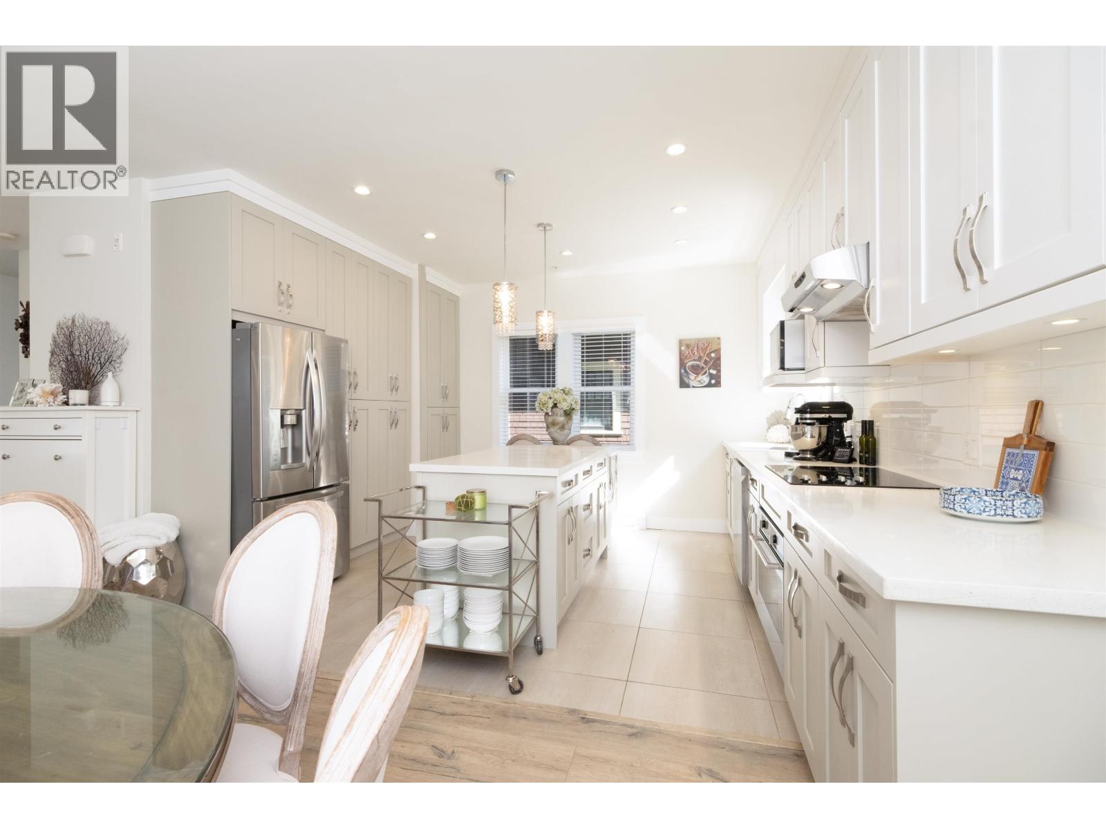408 Eighth Street, New Westminster, British Columbia  V3M 0K1 - Photo 9 - R3055367