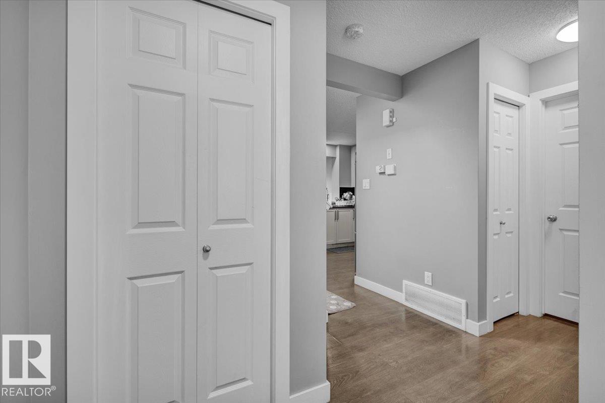 1730 27 St Nw, Edmonton, Alberta  T6T 2G6 - Photo 5 - E4460811