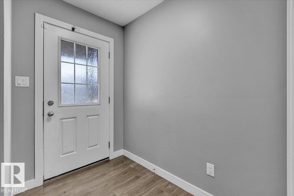 1730 27 St Nw, Edmonton, Alberta  T6T 2G6 - Photo 4 - E4460811