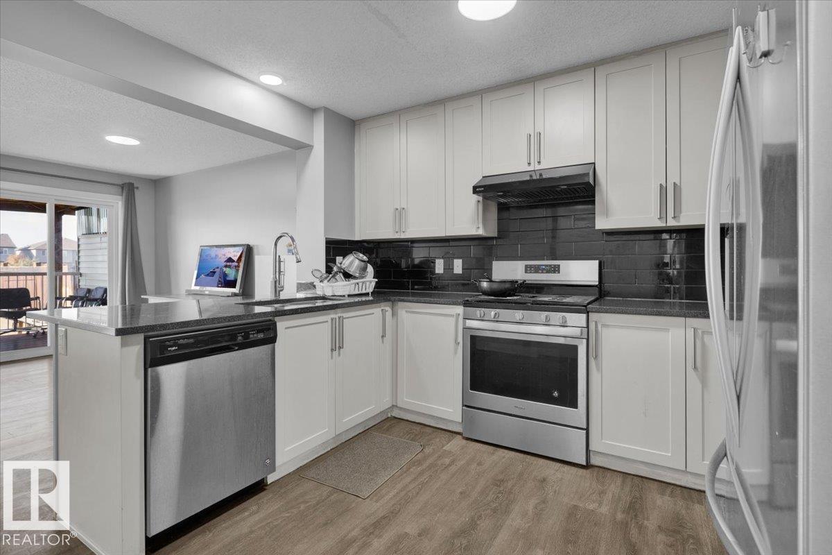 1730 27 St Nw, Edmonton, Alberta  T6T 2G6 - Photo 8 - E4460811