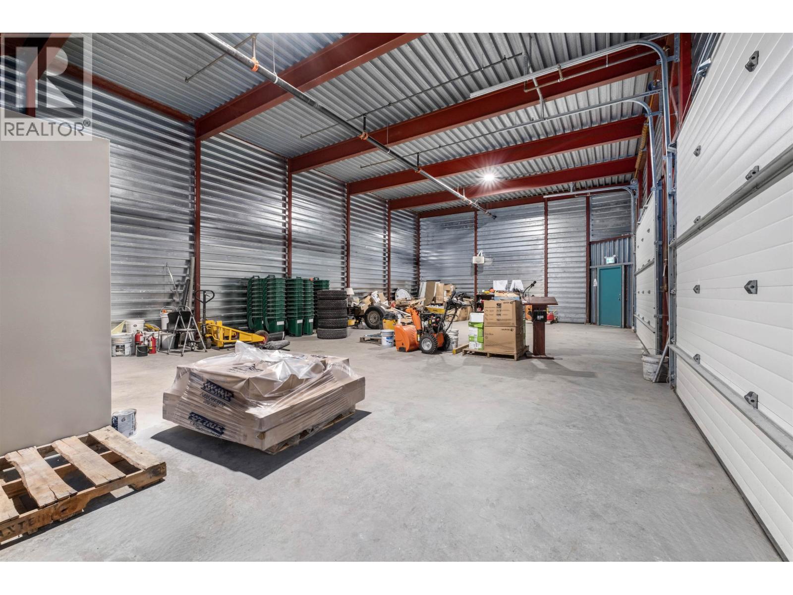 3 7327 INDUSTRIAL WAY, Pemberton, British Columbia
