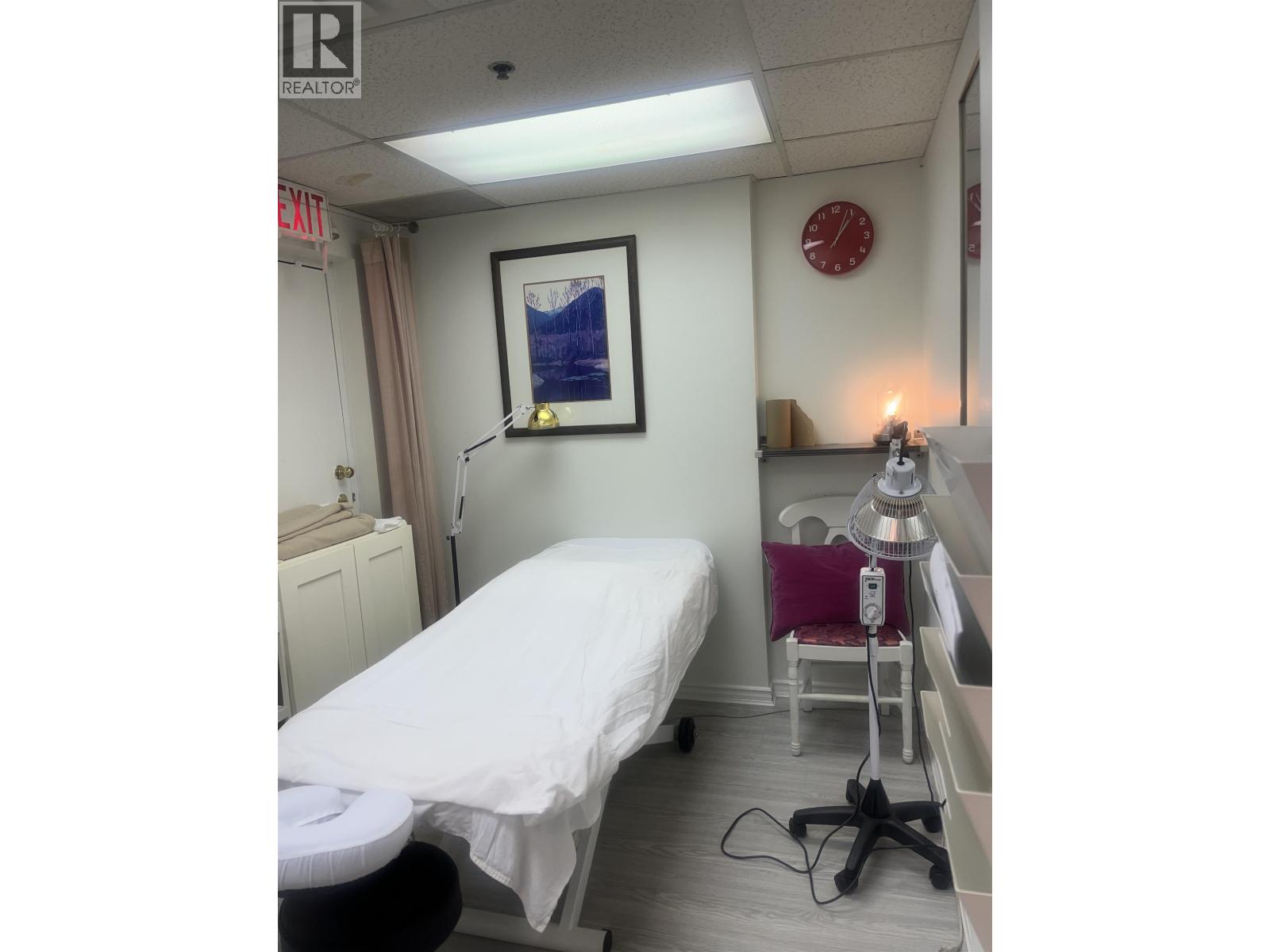 Unknown Address, , - Photo 7 - C8072752