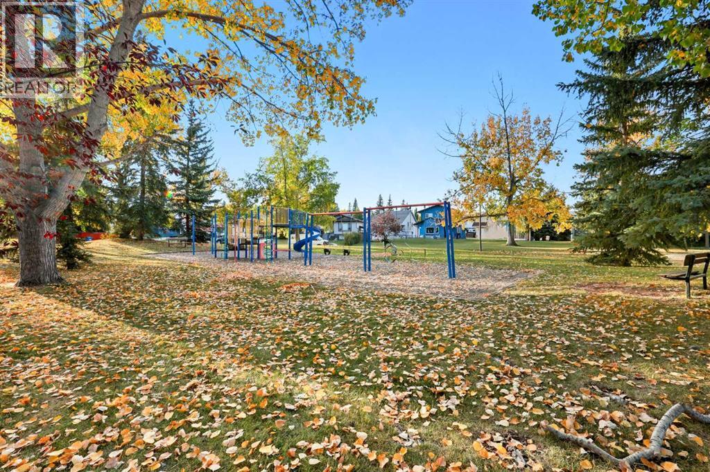 47 Shawglen Place Sw, Calgary, Alberta  T2Y 1X9 - Photo 34 - A2261761