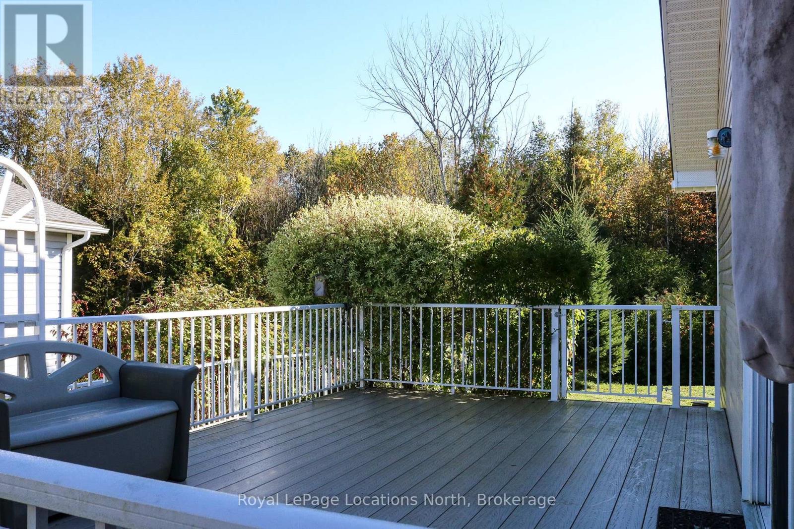92 New York Avenue, Wasaga Beach, Ontario  L9Z 3A8 - Photo 25 - S12443992