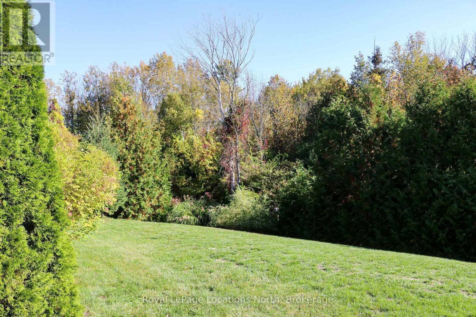 92 New York Avenue, Wasaga Beach, Ontario  L9Z 3A8 - Photo 26 - S12443992