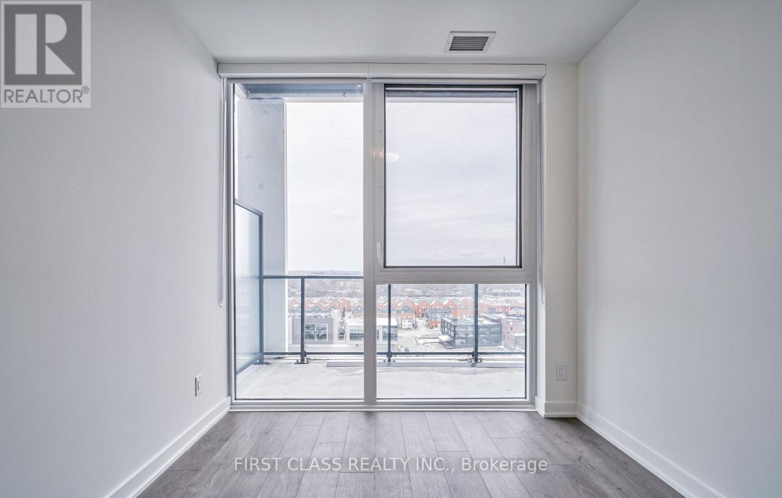 1005 - 5 Defries Street, Toronto, Ontario  M5A 0W7 - Photo 14 - C12444708