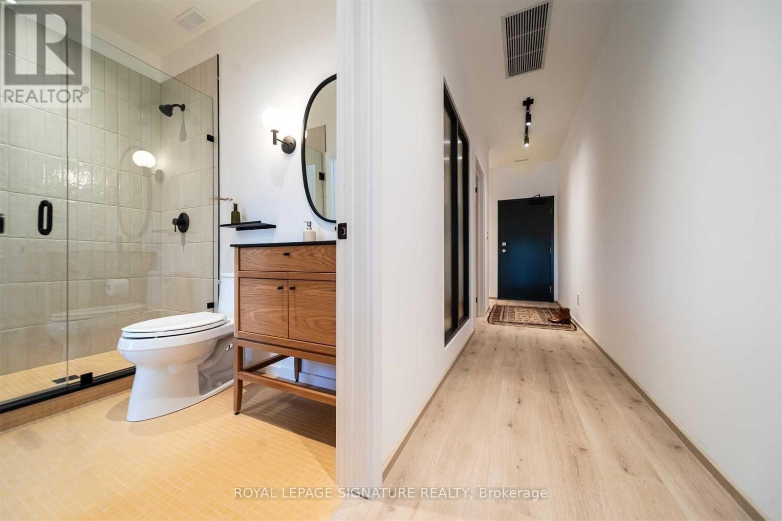 5 - 36 Geary Avenue, Toronto, Ontario  M6H 2B4 - Photo 19 - C12444715