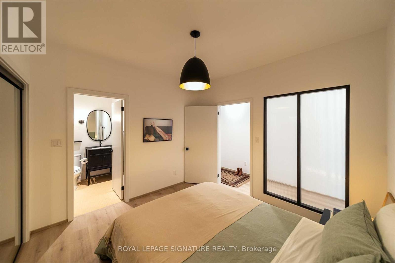 5 - 36 Geary Avenue, Toronto, Ontario  M6H 2B4 - Photo 22 - C12444715