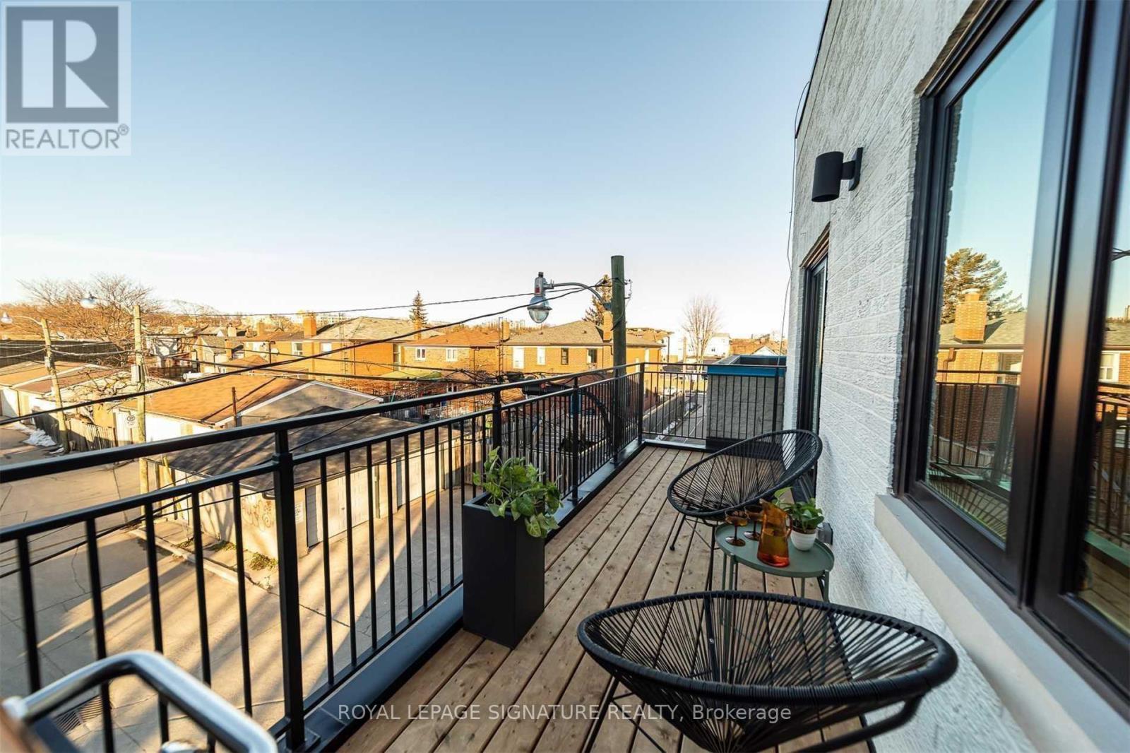 5 - 36 Geary Avenue, Toronto, Ontario  M6H 2B4 - Photo 30 - C12444715