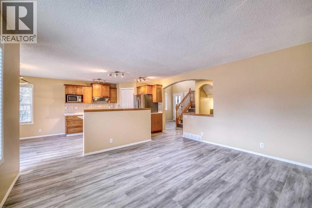 81 Evansmeade Circle Nw, Calgary, Alberta  T3P 1B8 - Photo 9 - A2219874