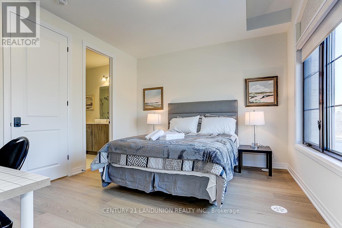 6 De La Roche Drive, Vaughan, Ontario  L4H 5G4 - Photo 27 - N12442901