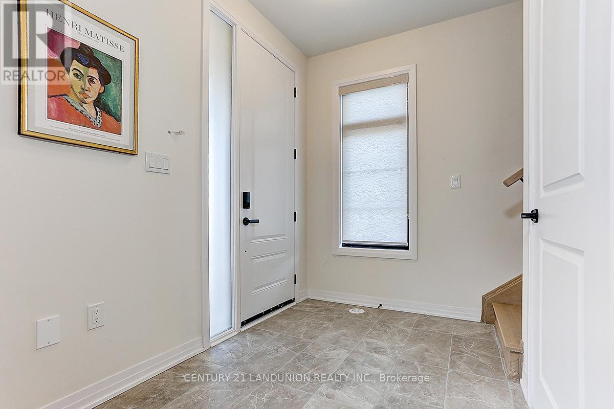 6 De La Roche Drive, Vaughan, Ontario  L4H 5G4 - Photo 5 - N12442901
