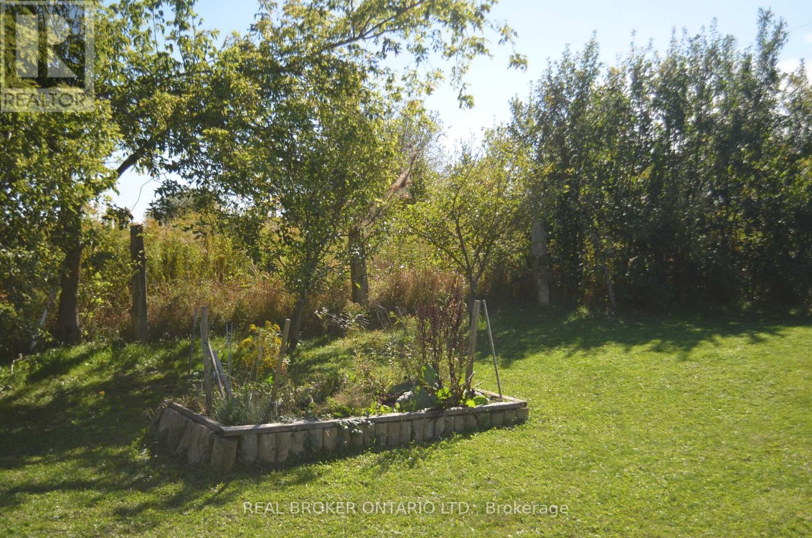 4 - 633785 63 Road, Grey Highlands, Ontario  N0C 1A0 - Photo 14 - X12412736