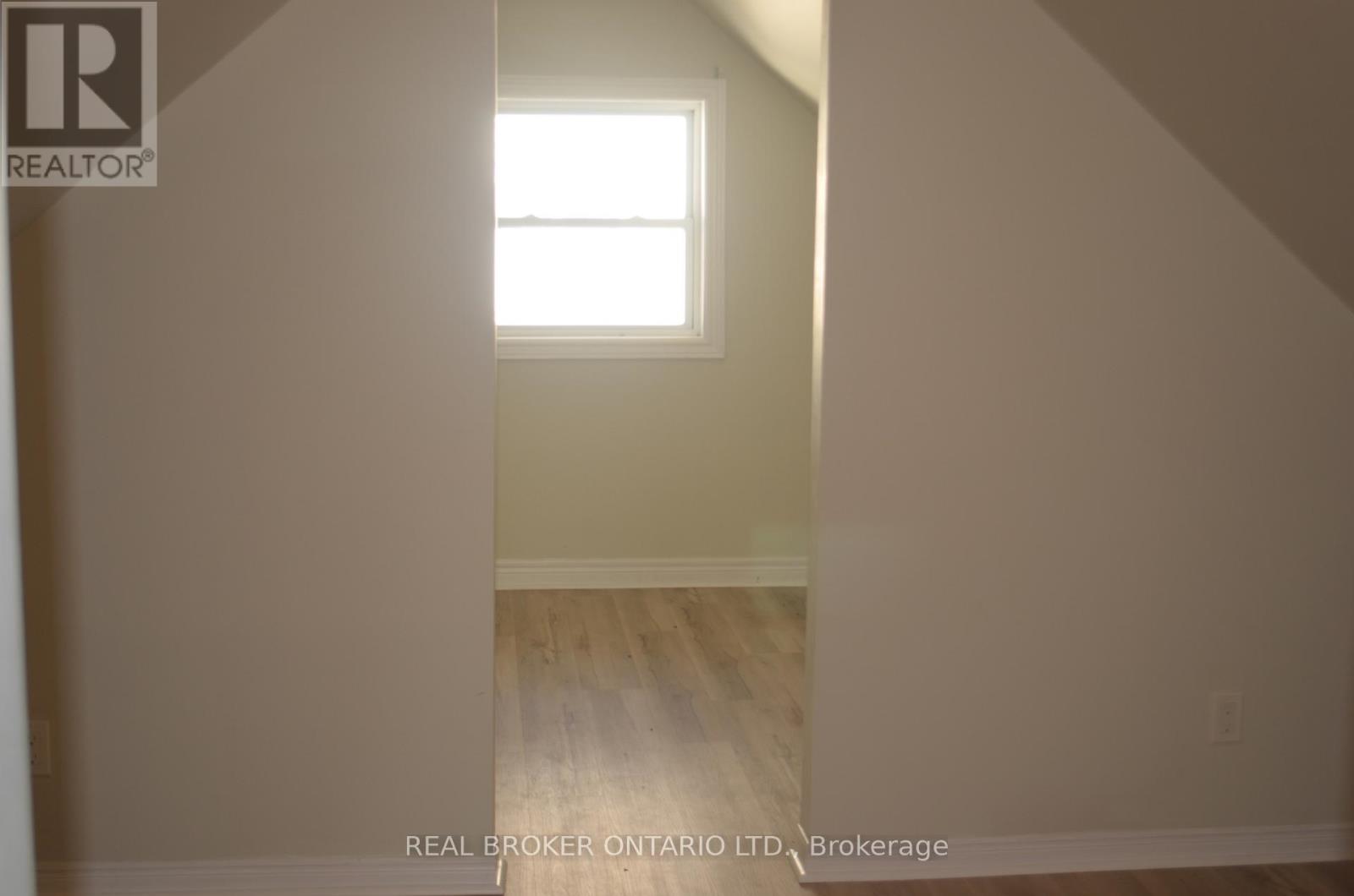 4 - 633785 63 Road, Grey Highlands, Ontario  N0C 1A0 - Photo 10 - X12412736