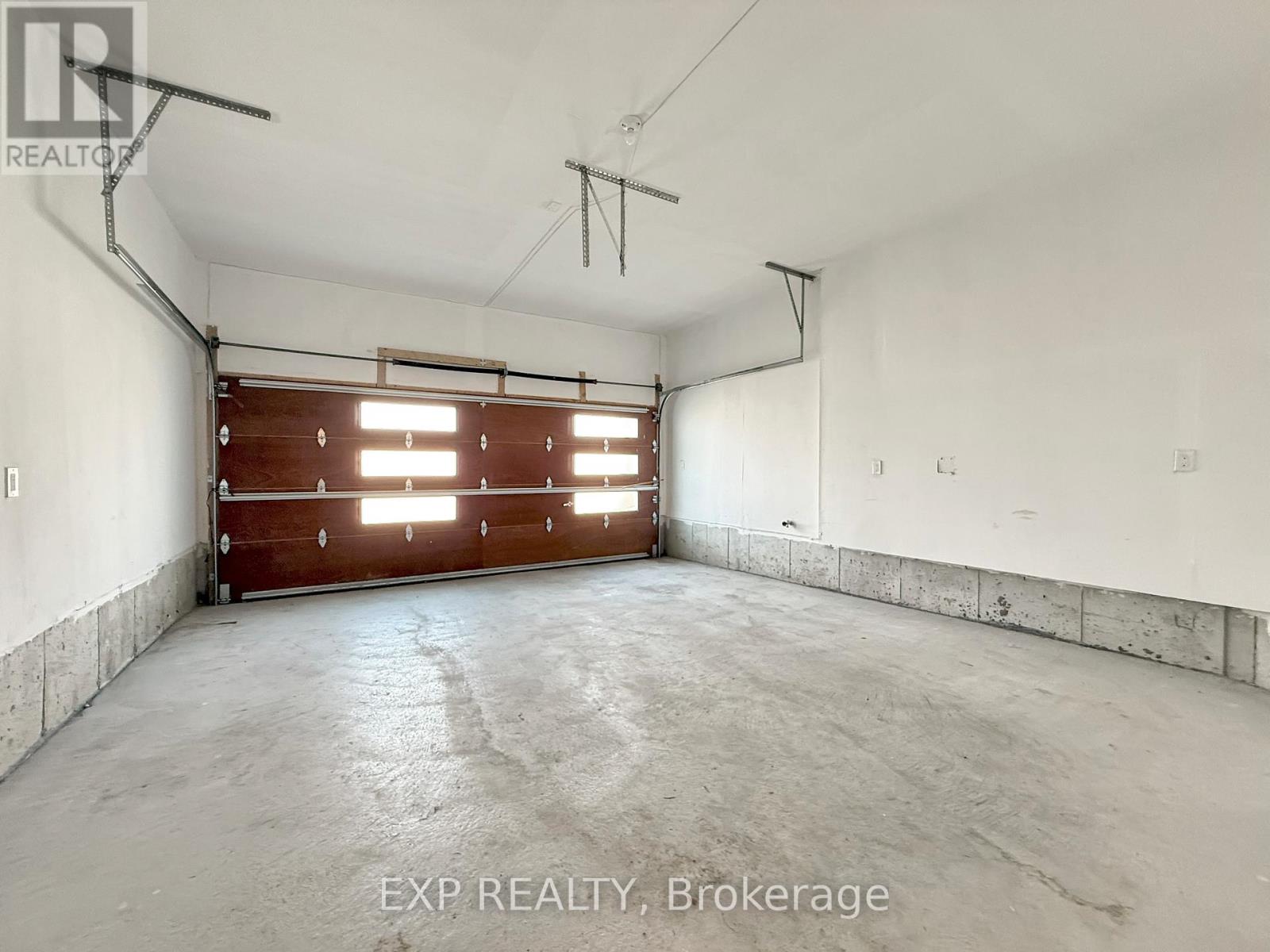 233 Wesmina Avenue, Whitchurch-Stouffville (Stouffville), Ontario  L4A 0R8 - Photo 47 - N12444706