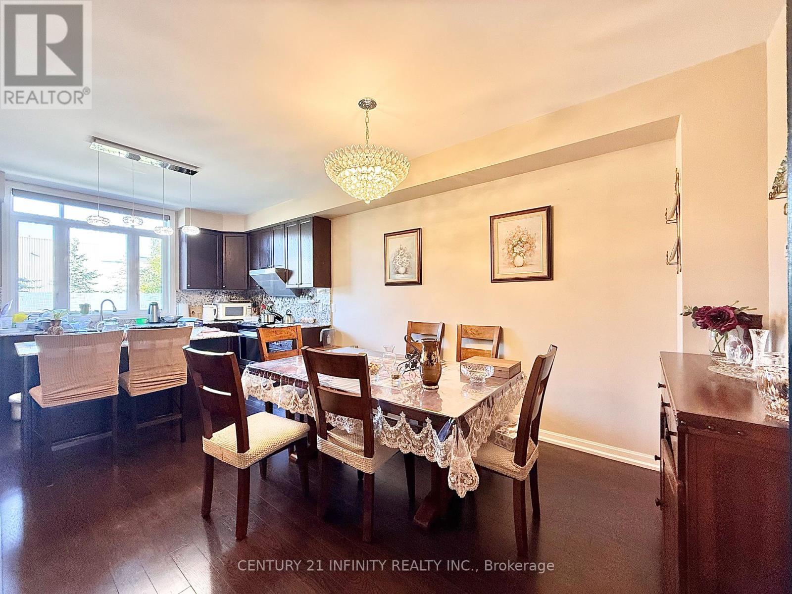 94 Longshore Way, Whitby, Ontario  L1N 0M1 - Photo 5 - E12440352