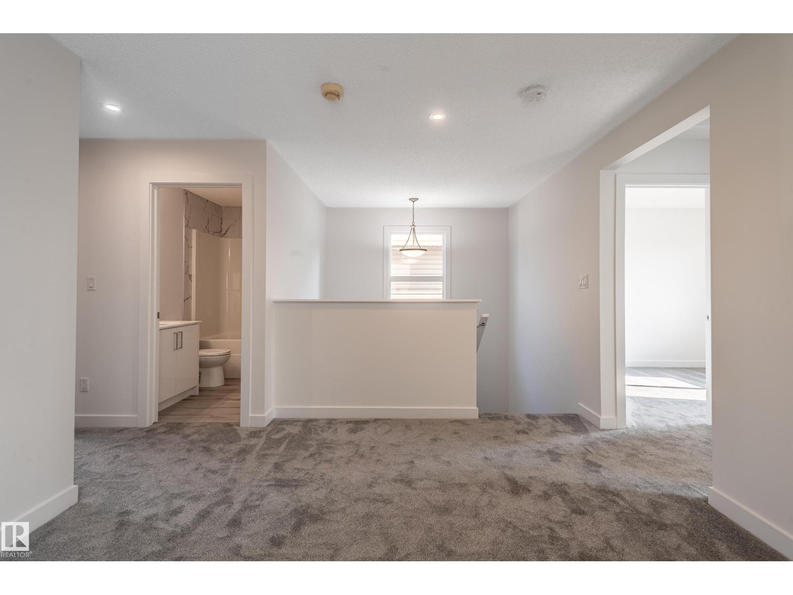 1065 Mcconachie Bv Nw, Edmonton, Alberta  T5Y 0P7 - Photo 35 - E4460814