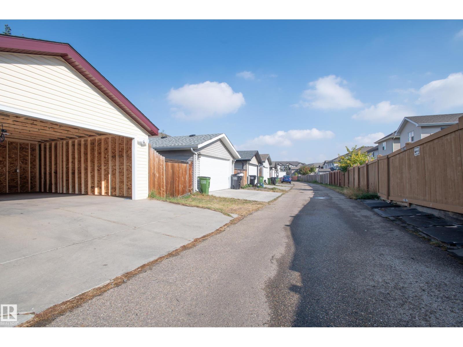 1065 Mcconachie Bv Nw, Edmonton, Alberta  T5Y 0P7 - Photo 61 - E4460814