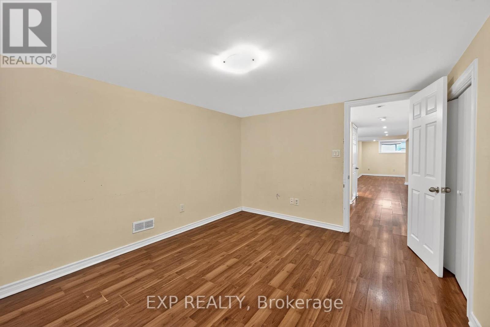 Lower Level - 3567 Queenston Drive, Mississauga, Ontario  L5C 2G8 - Photo 21 - W12444705