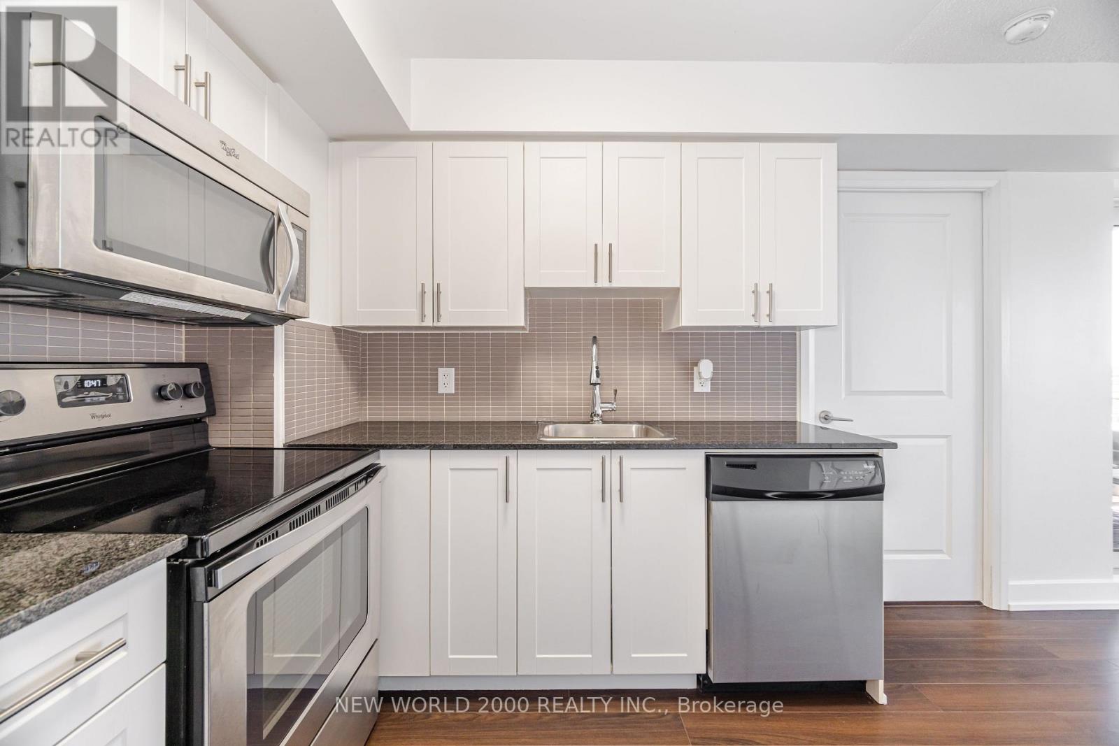 708 - 6 Eva Road, Toronto (Etobicoke West Mall), Ontario  M9C 0B1 - Photo 9 - W12444714