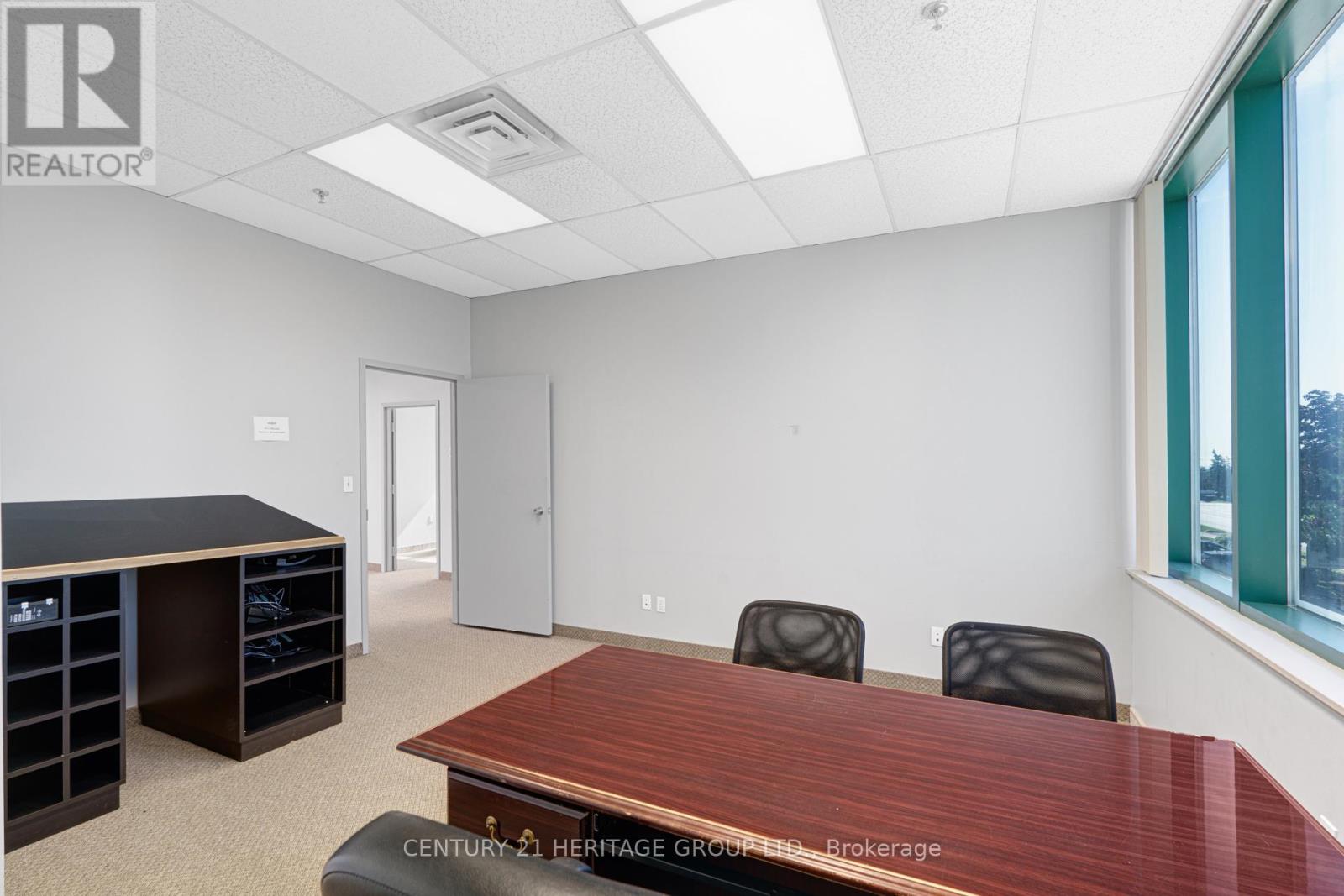 202 - 171 Marycroft Avenue, Vaughan, Ontario  L4L 5Y3 - Photo 17 - N12417233