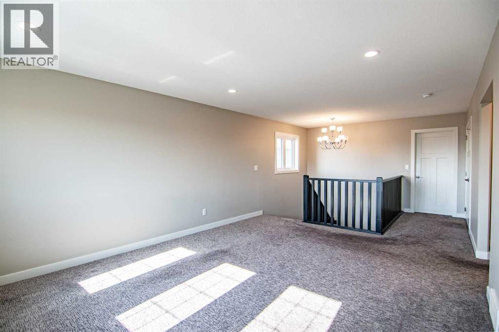 14 Garrison Place, Red Deer, Alberta  T4P 0P7 - Photo 17 - A2262081