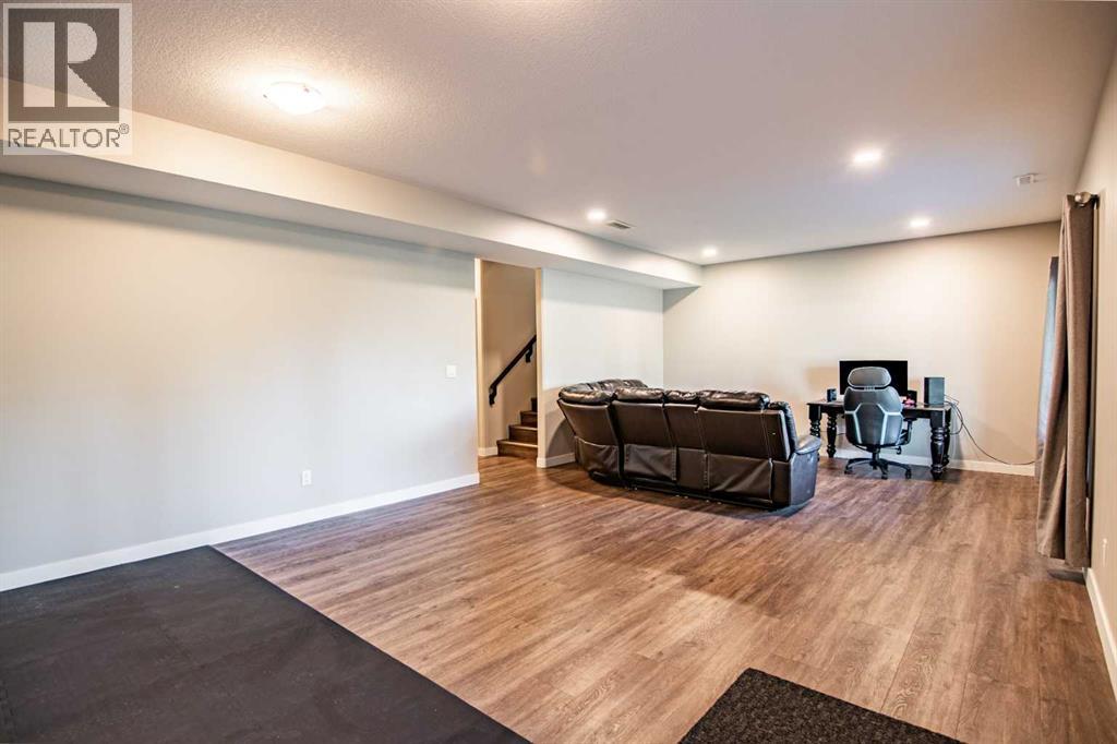 14 Garrison Place, Red Deer, Alberta  T4P 0P7 - Photo 36 - A2262081