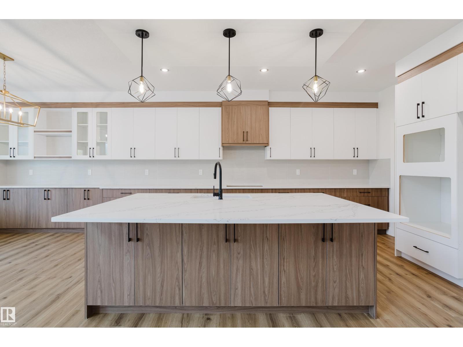 21112 26 Av Nw, Edmonton, Alberta  T6M 3H2 - Photo 11 - E4460815