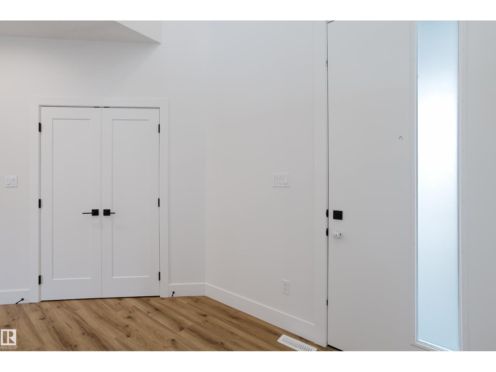21112 26 Av Nw, Edmonton, Alberta  T6M 3H2 - Photo 5 - E4460815