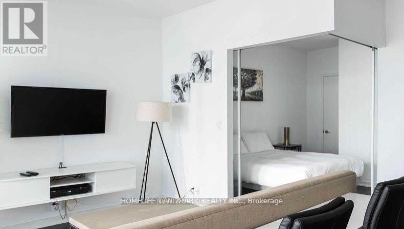 1411 - 12 York Street, Toronto, Ontario  M5J 2Z2 - Photo 2 - C12444719