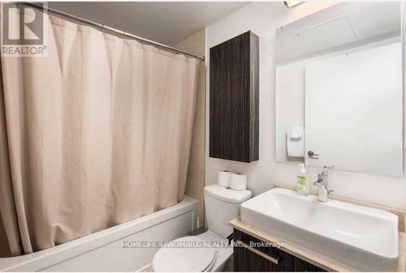1411 - 12 York Street, Toronto, Ontario  M5J 2Z2 - Photo 6 - C12444719