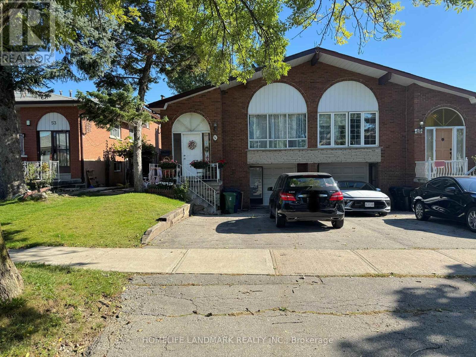 GROUND LEVEL - 51 NAVAHO DRIVE, Toronto, Ontario