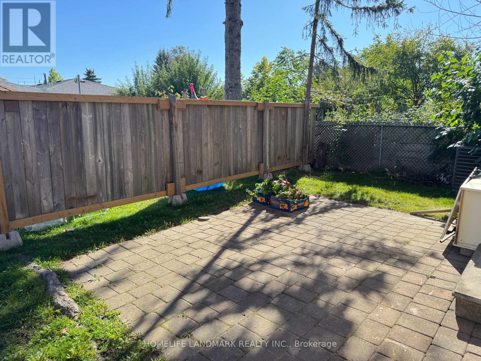 Ground Level - 51 Navaho Drive, Toronto, Ontario  M2H 2X2 - Photo 10 - C12444724